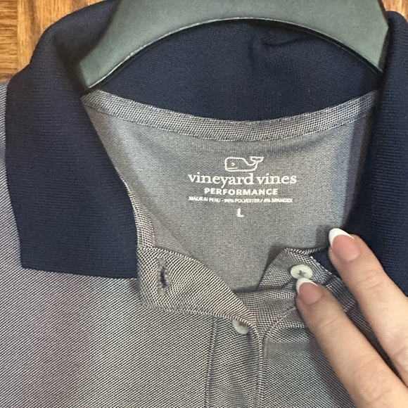 Vineyard Vines Performance Gray Polo with Navy Collar - Picture 3 of 6
